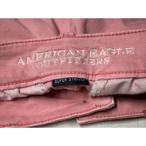 American Eagle Outfitters Barbie Pink MIDI Chino Stretch Shorts Womens Sz 6 - Picture 4 of 9